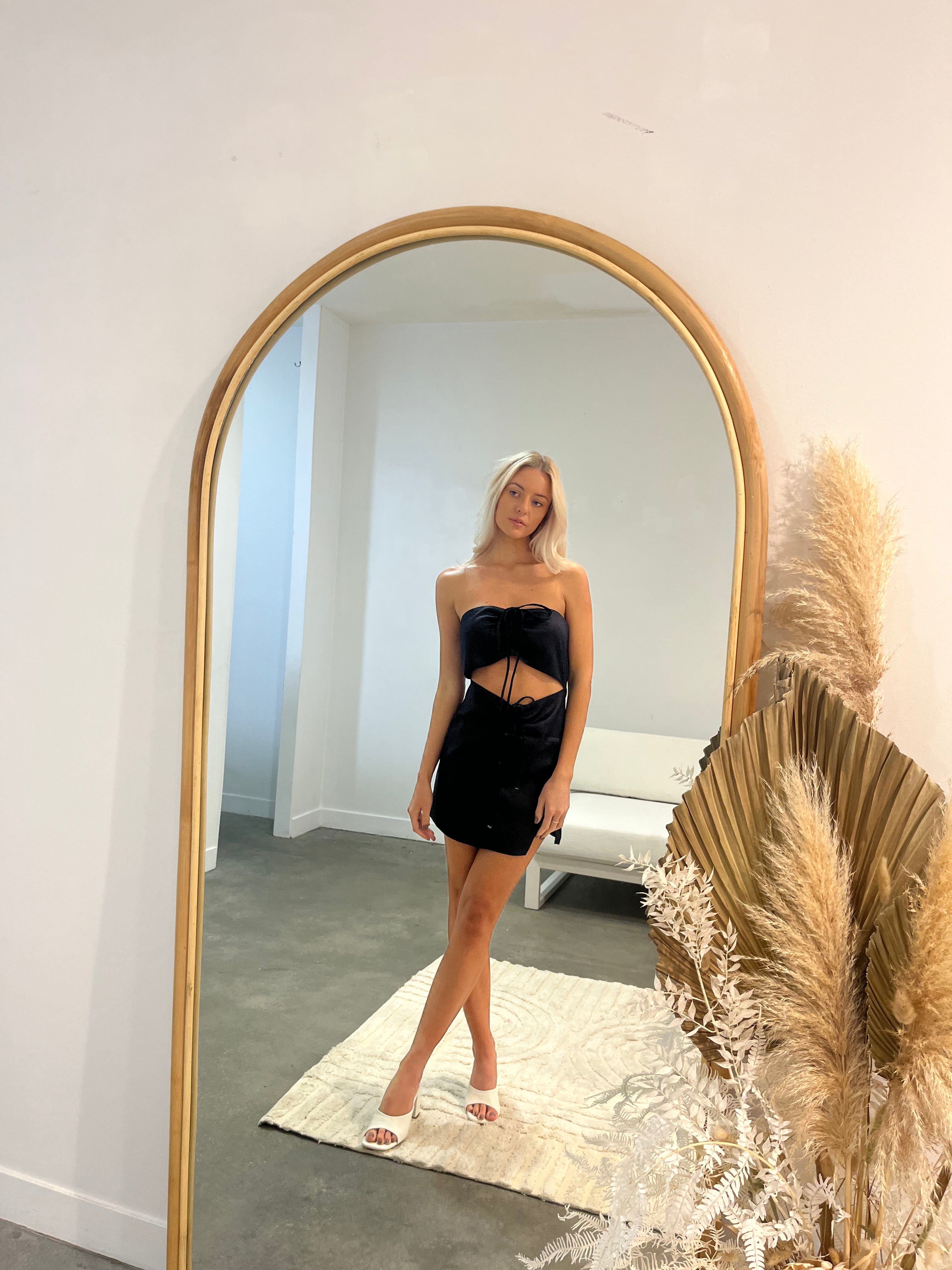 Isla Dress - Black